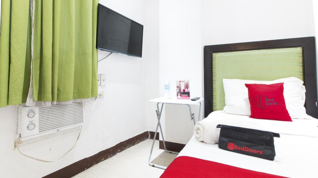 Reddoorz @ Real Fatima Tacloban Hotel Anibong Exterior foto