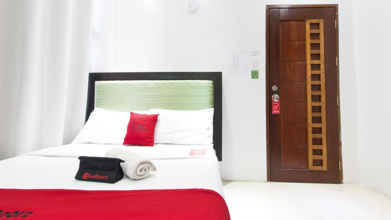 Reddoorz @ Real Fatima Tacloban Hotel Anibong Exterior foto