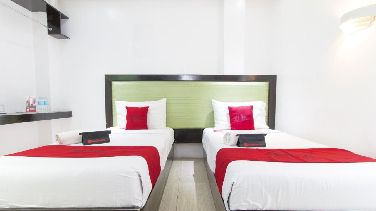 Reddoorz @ Real Fatima Tacloban Hotel Anibong Exterior foto