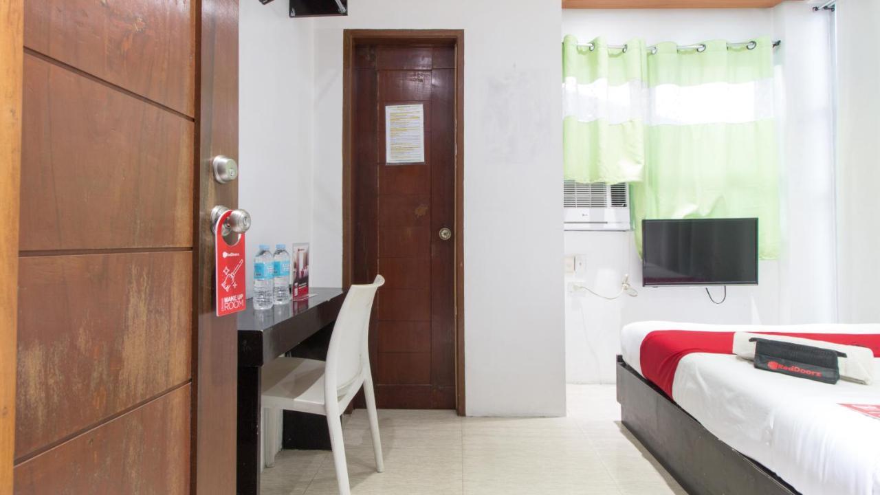 Reddoorz @ Real Fatima Tacloban Hotel Anibong Exterior foto